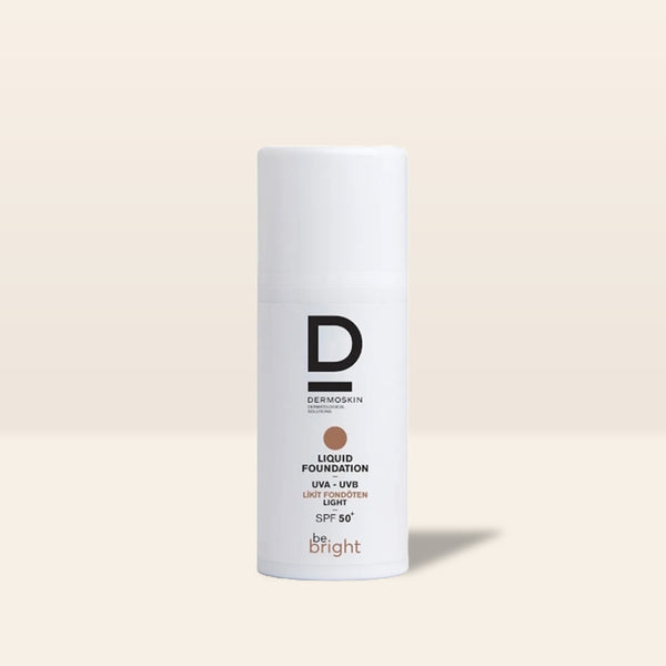 كريم أساس سائل ديرموسكين بي برايت بعامل حماية من الشمس SPF50+ - فاتح